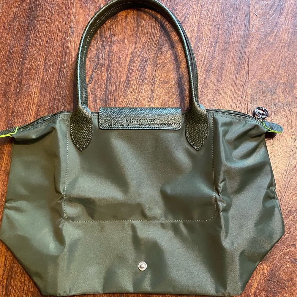 Green medium Longchamp travel bag